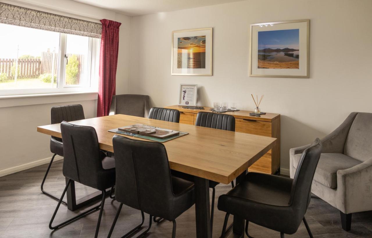 Cuan - Luxury Accommodation, Balivanich, Benbecula Apartment